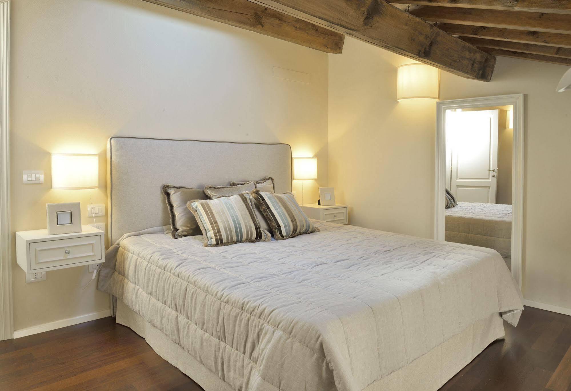 Villa Borri Country Suites San Casciano in Val di Pesa Eksteriør bilde